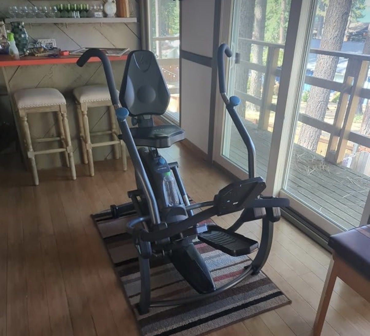 Teeter FreeStep LT3 Recumbent Cross Trainer Elliptical with Floor Mat
