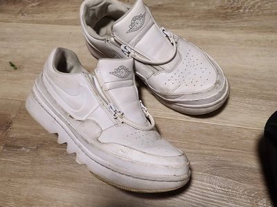 Nike Air Jordan 9.5 White Zipper Sneakers - Used Women's Shoes