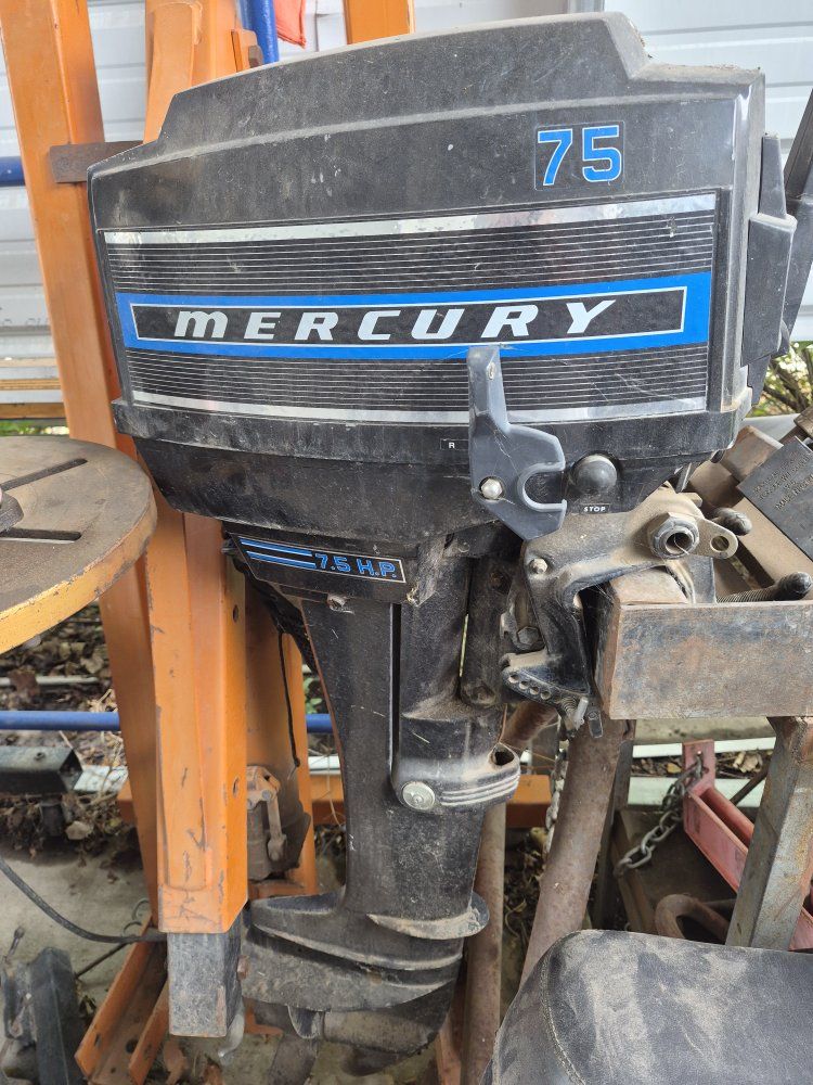 Mercury trolling motor. 7.5 