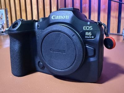 Canon EOS R6 Mark III Mirrorless Digital Camera Body - Excellent Condition