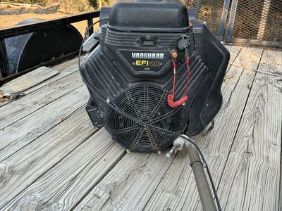 Mud motor for duck boat