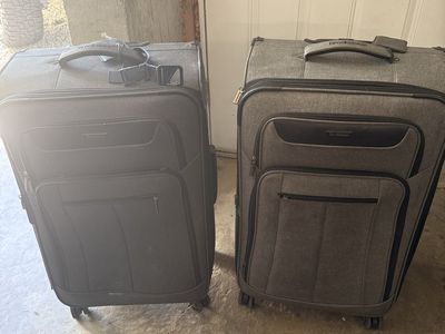 Brookstone Gray Softside Spinner Luggage Set - 2 Pieces, Multiple Pockets