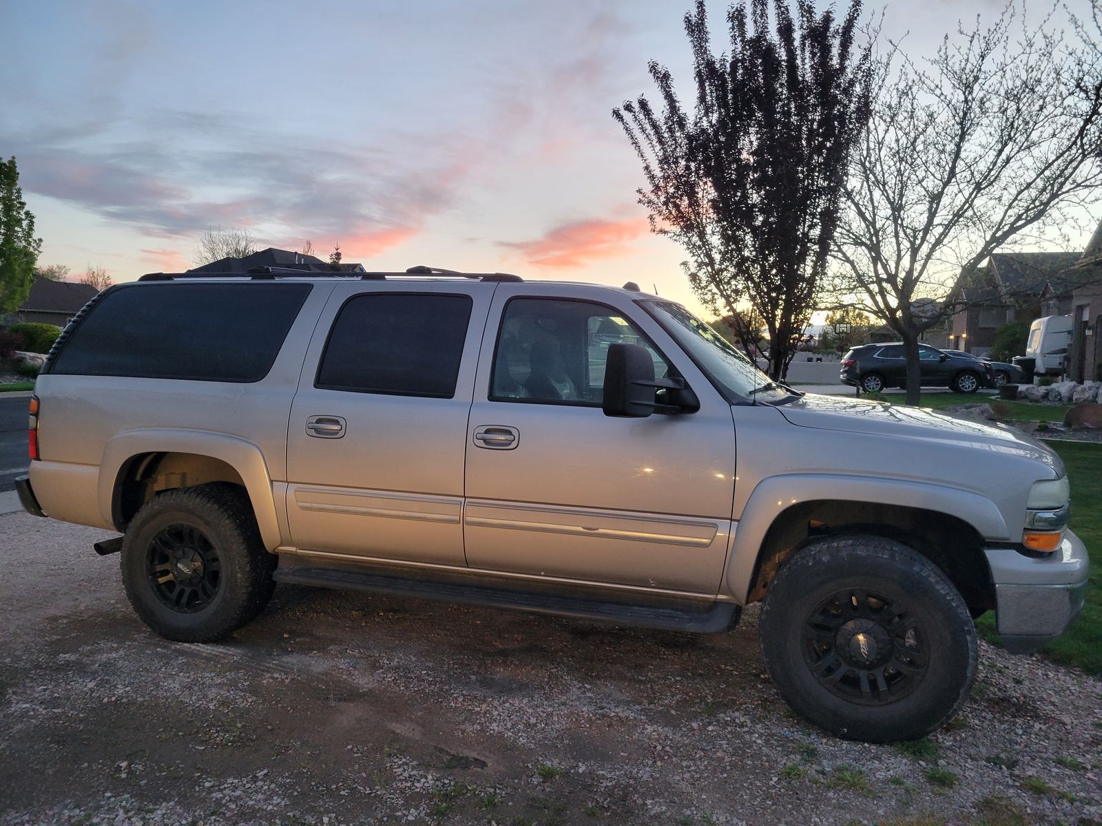 2004 Chevrolet Suburban 2500 LT