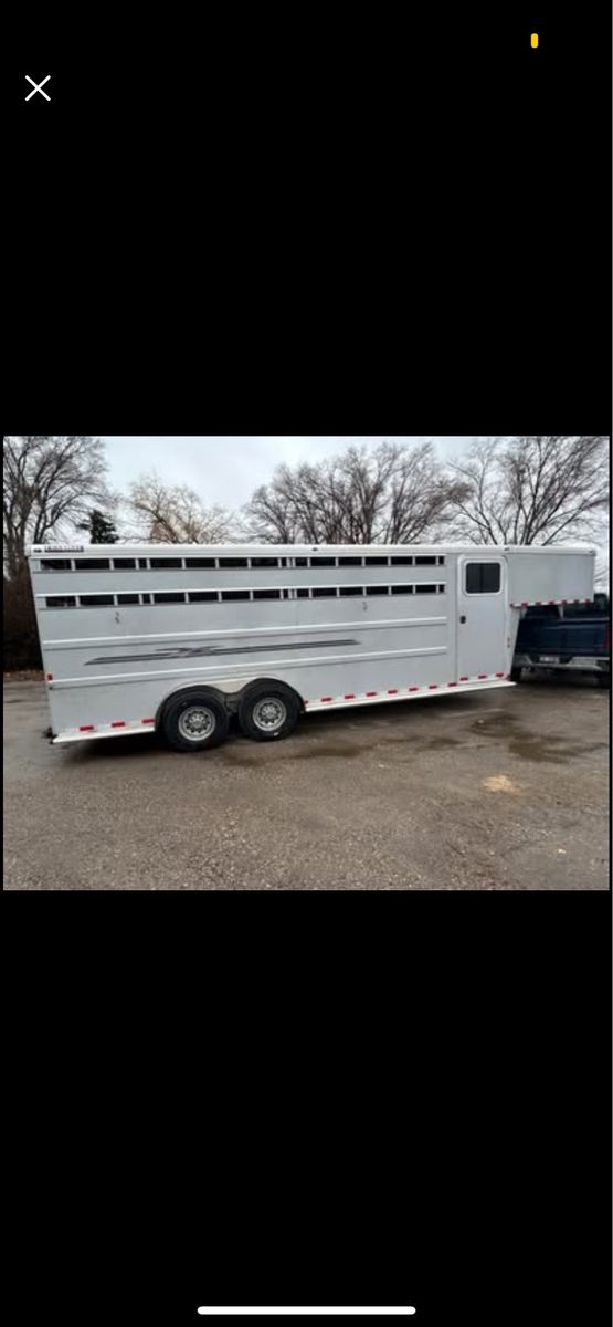 2017 Charmac Horse Trailer