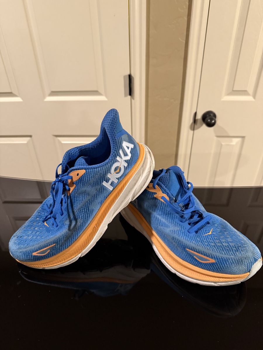 Hoka Men's Clifton 9 Running Shoe