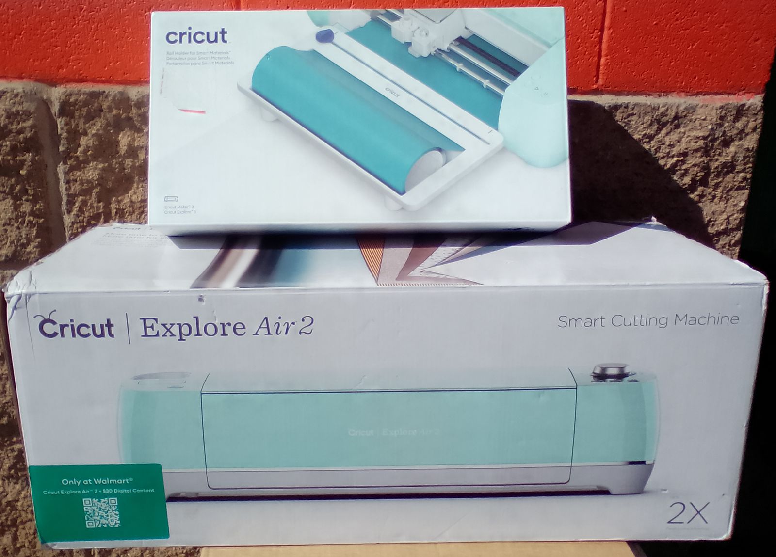 Vinyl Cutting Equipment Access, Graphics Software Training