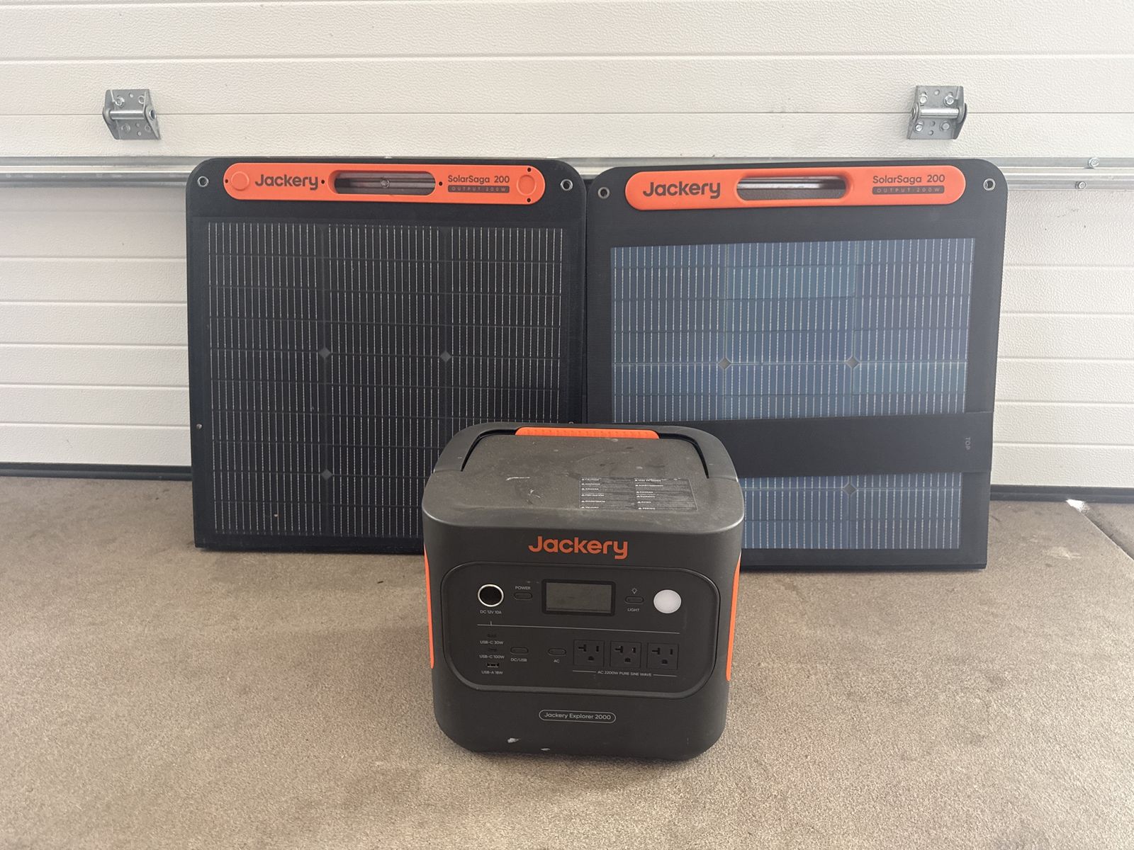 Jackery Explorer 2000 Portable Power Station with (2) SolarSaga 200W Solar Panels