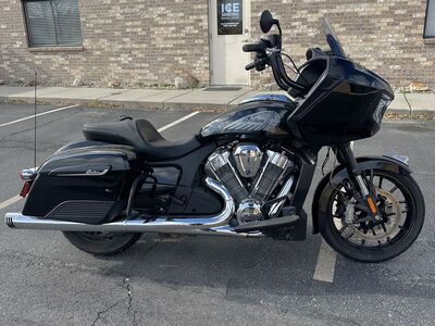 2022 Indian Challenger - Touring Cruiser