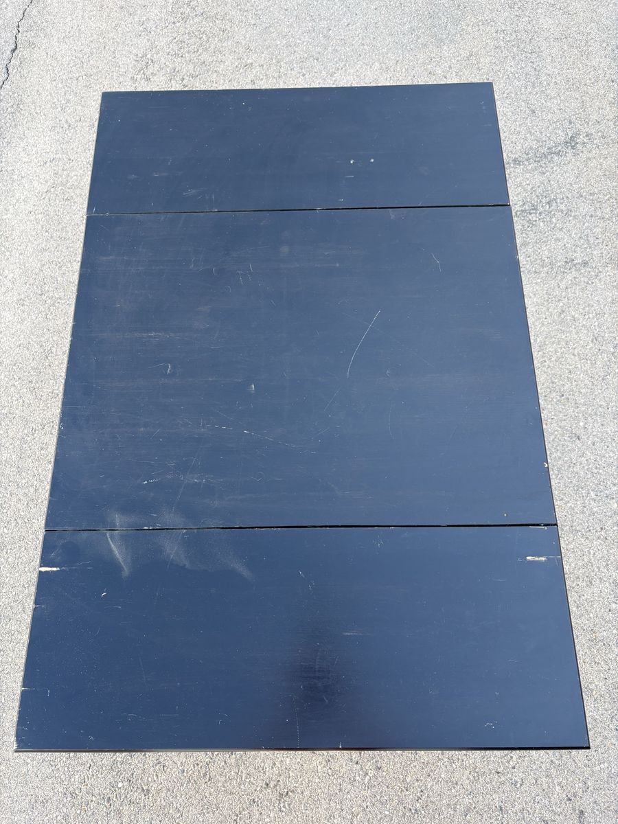 Main image 6