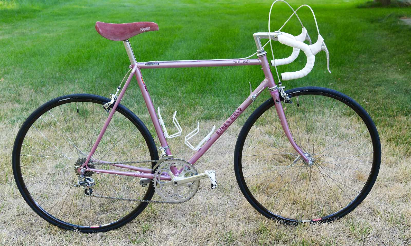 Gorgeously Restored Univega Gran Rally with a complete Shimano 600 EX (Ultegra) groupset. 56 CM