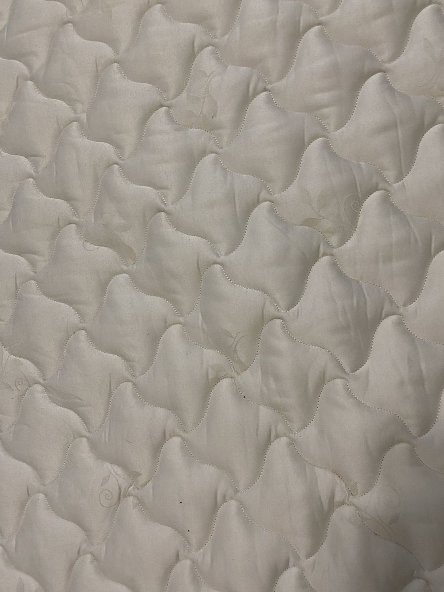 Main image 4