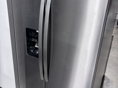 Whirlpool 33in.wide 21cu.ft Side By Side