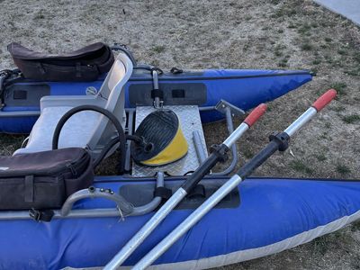Anglers Inn, Pontoon Fishing Boat