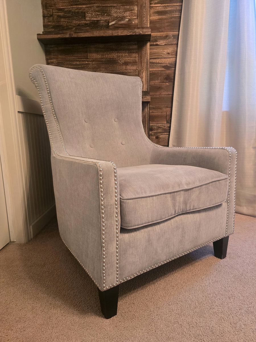 Living Room Accent Chair