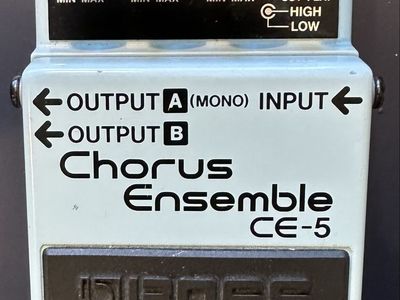 Boss Chorus CE 5