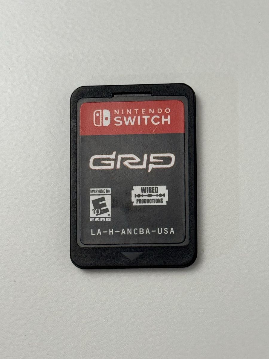 Nintendo Switch Game / Grip / Good Condition