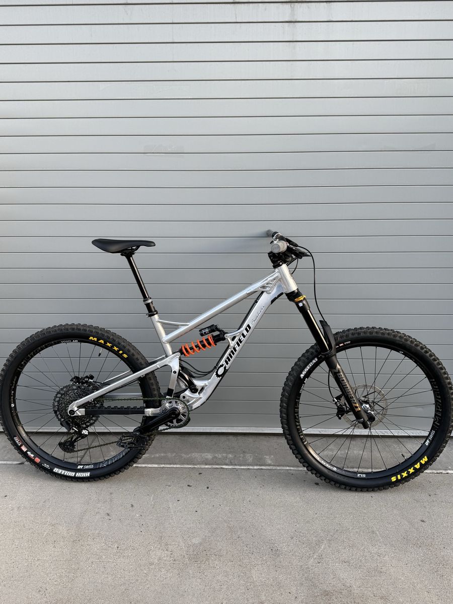Canfield Brothers Balance custom enduro mountain bike - Large