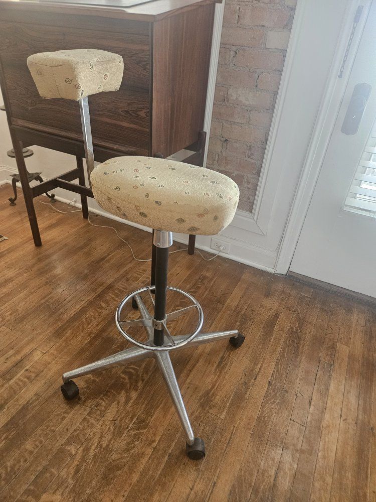 George Nelson Perch for Herman Miller