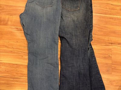 Women’s Jeans Size 18 $5 Each