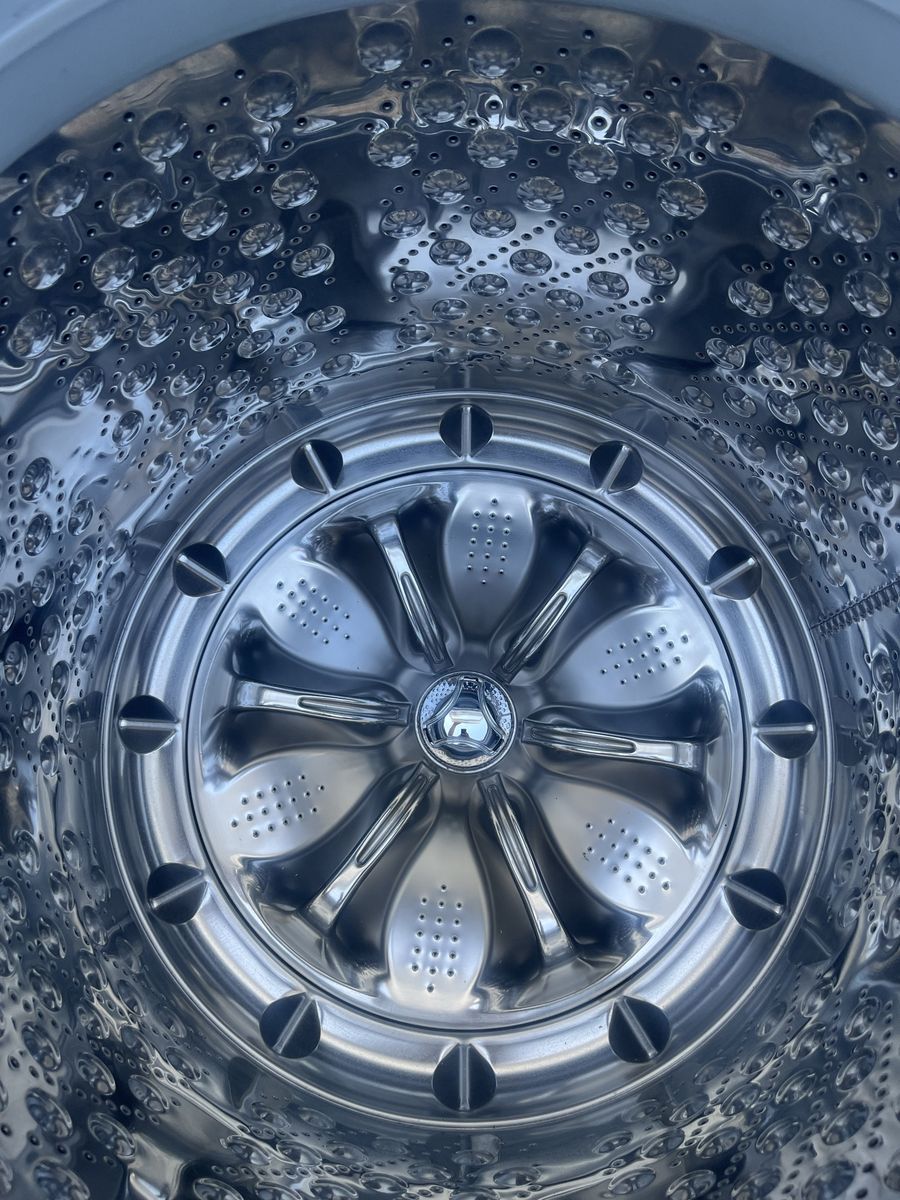 Main image 3