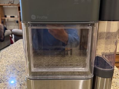 GE Countertop Ice Machine