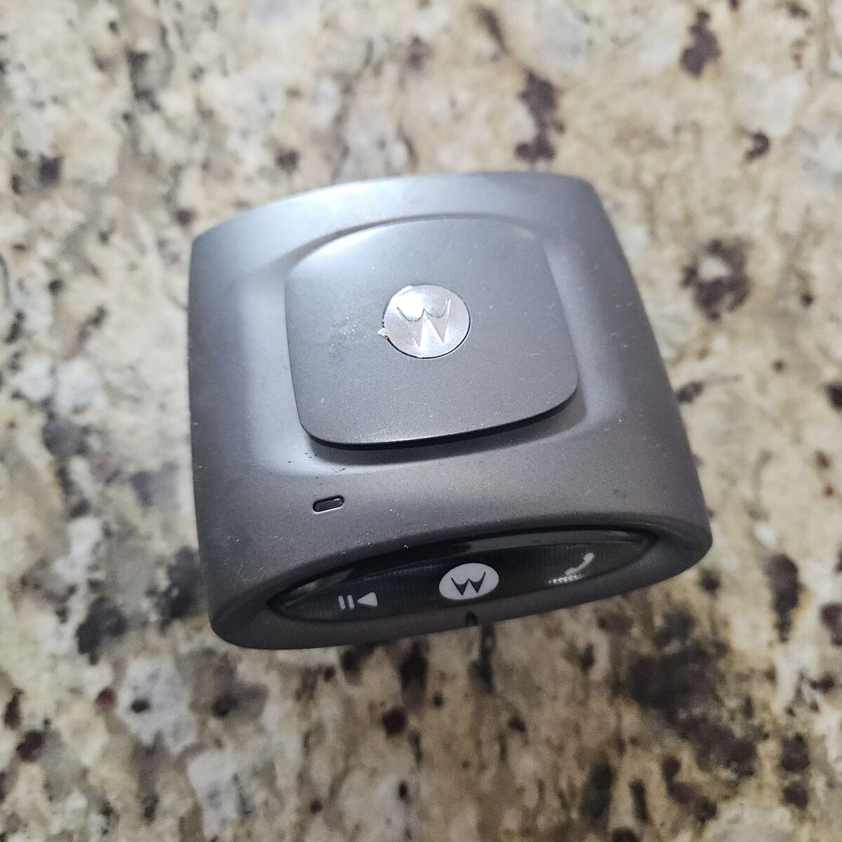 Motorola t505 car Bluetooth speaker