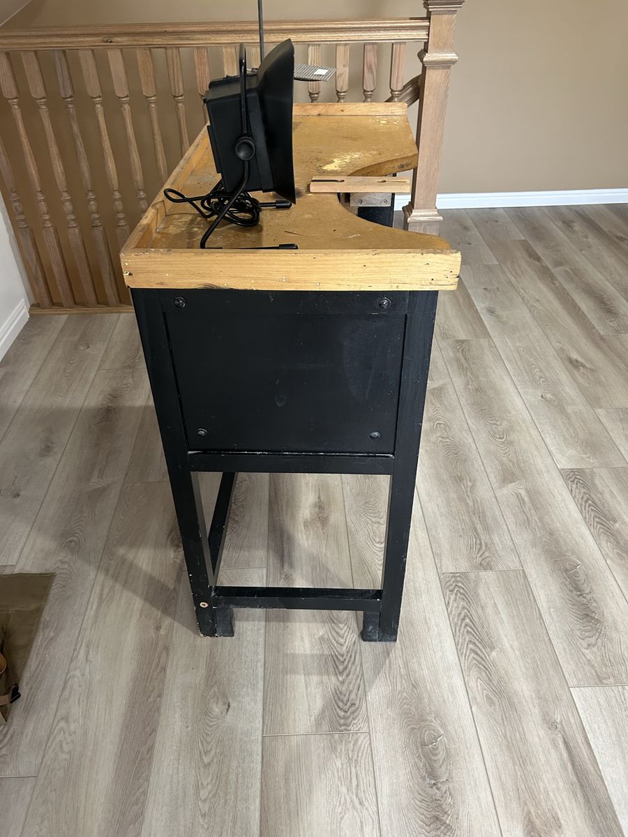 Main image 6