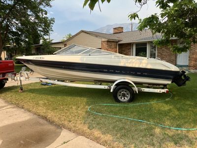 1997 Bayliner Capri 2050 LS Bowrider Boat with Trailer