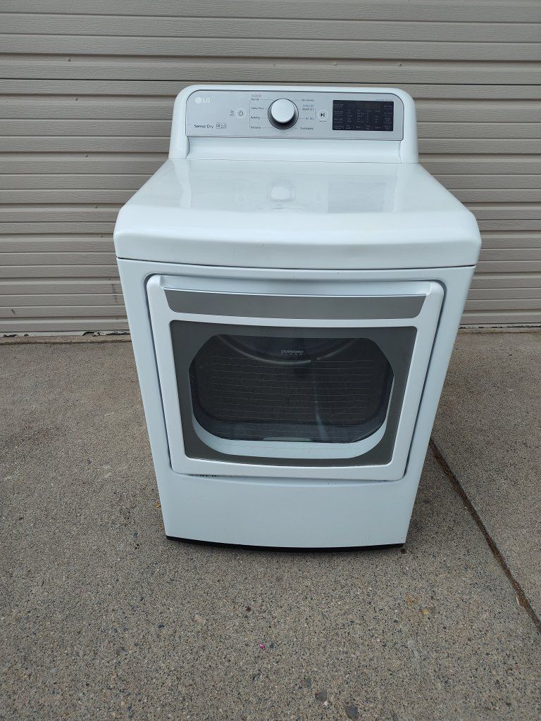 LG DLE7300WE White Electric Dryer with LG ThinQ Smart Technology