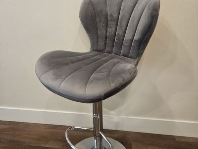 4 grey velvet and chrome adjustable bar stools