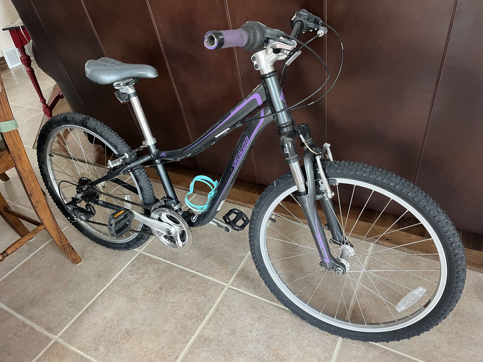 Kids 24” Specialized hard rock mountain bike
