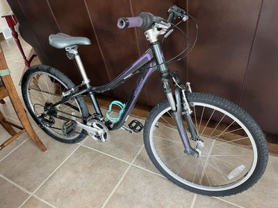 Kids 24” Specialized hard rock mountain bike