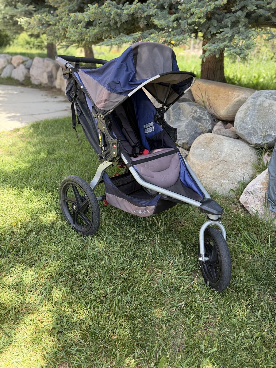 Bob Revolution SE Stroller