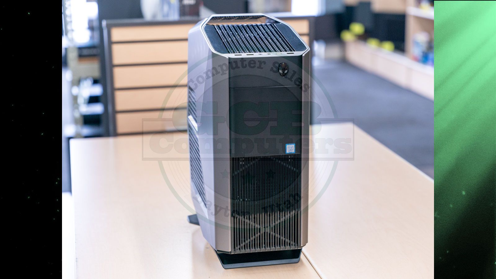 Alienware Aurora R7 i7-8700K Gamer PC 1TB SSD 32GB RAM GTX 1080 WiFi Bluetooth Windows 11 Gaming Tower