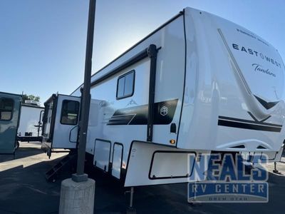2026 EAST TO WEST Tandara 295RL