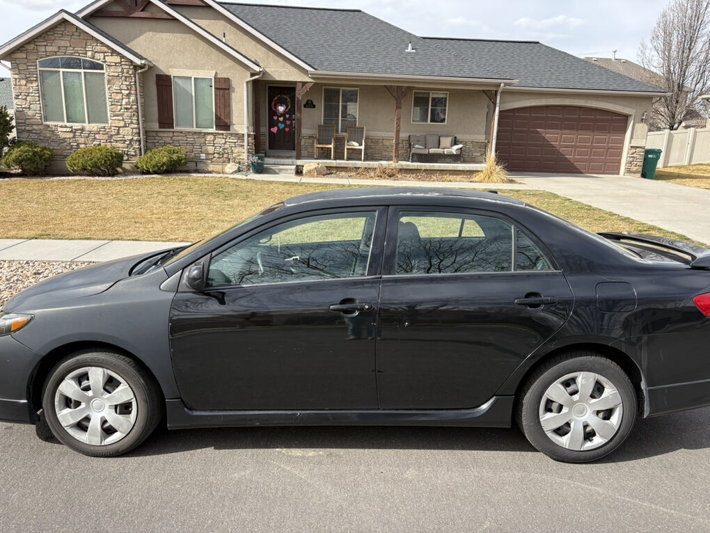 2009 TOYOTA COROLLA S