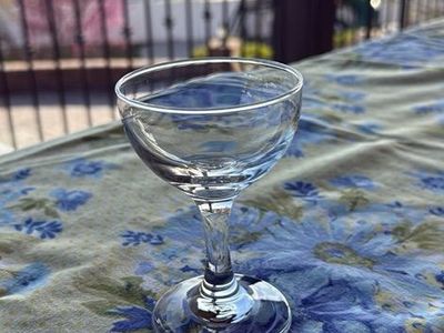 Set of 23 glass goblets coupes cups party wedding