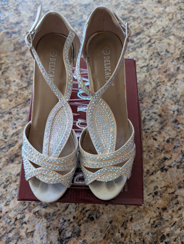 Formal Beaded Dress Shoes - Size 7 Off White