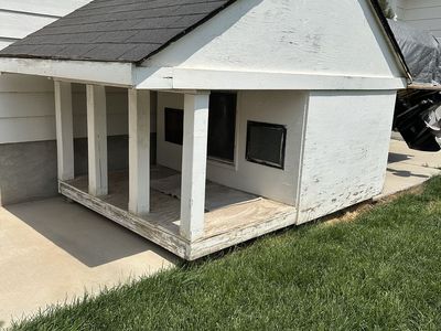 Dog House