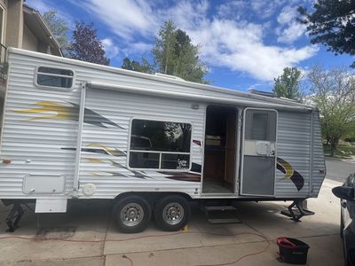 2004 Ragen 2124C Toy Hauler