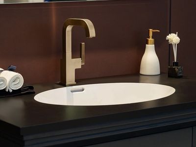 Brand New Lava Odoro Modern Bathroom Faucet in Champagne Gold
