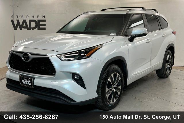 2023 Toyota Highlander XLE