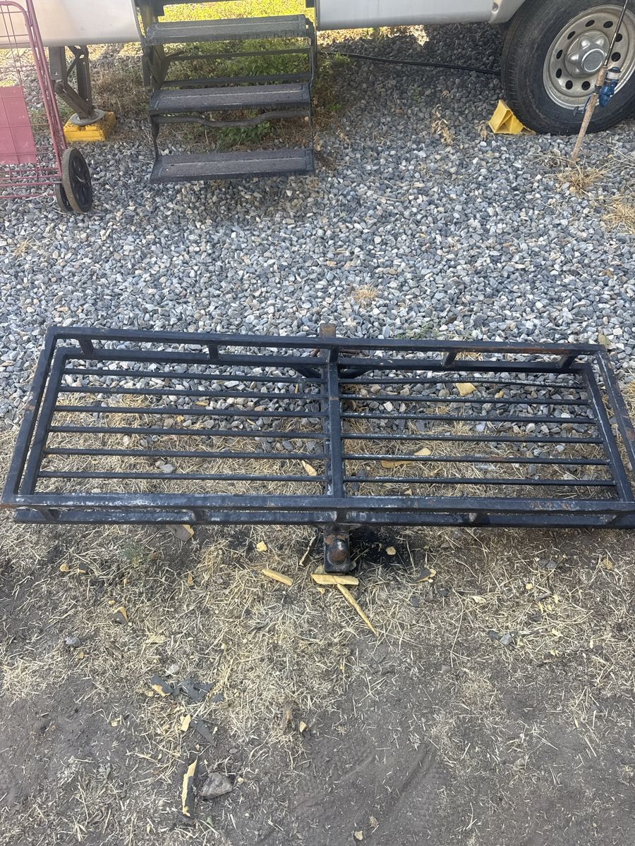 Black Metal Trailer Hitch Cargo Carrier Basket