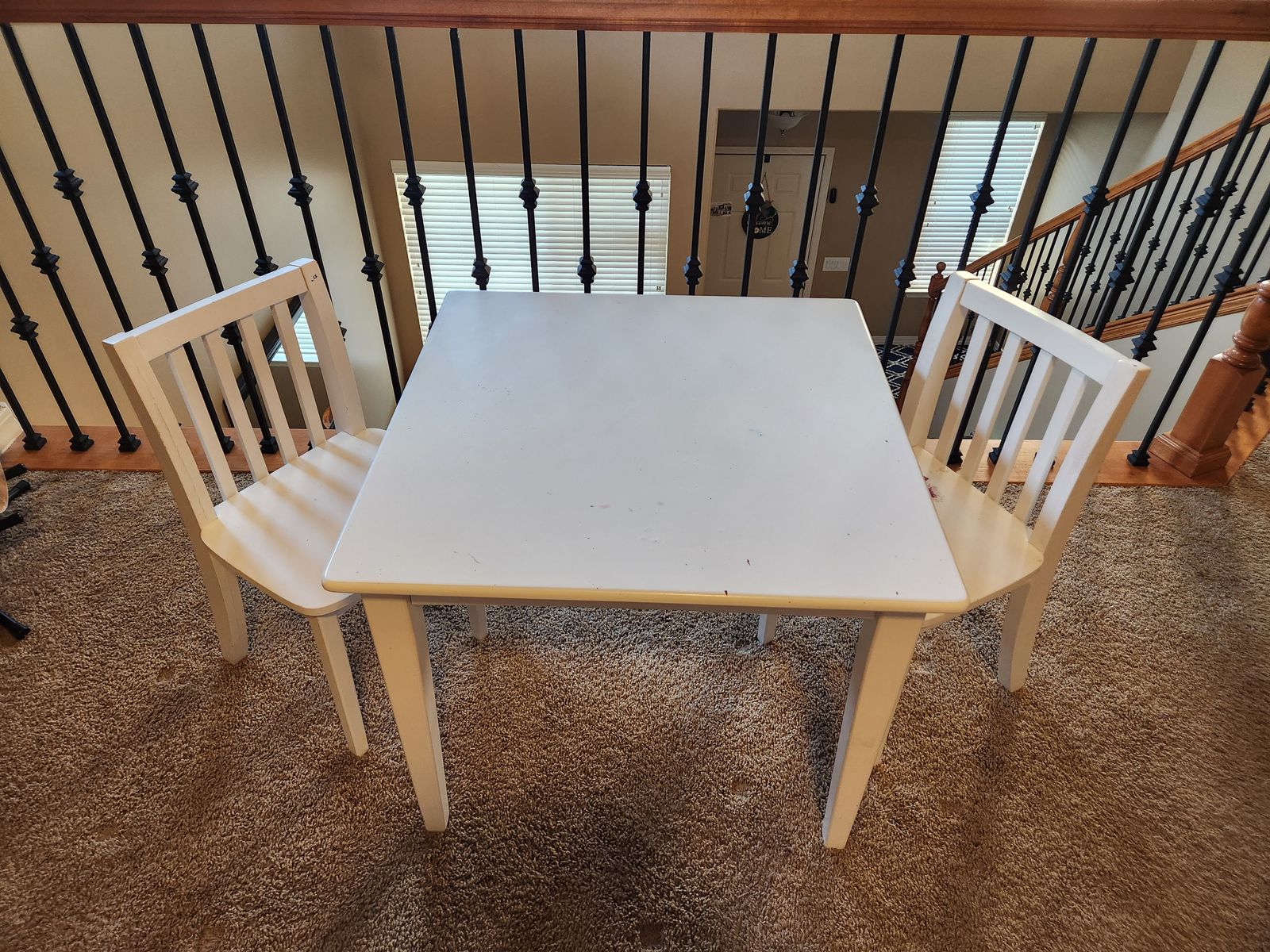 Sturdy childrens table w/ two chairs
