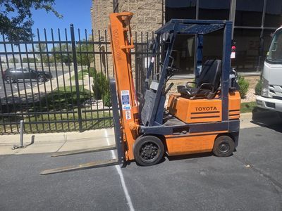 Toyota 5FBC15 Propane Forklift - 5500 lbs Capacity - Used Industrial Equipment