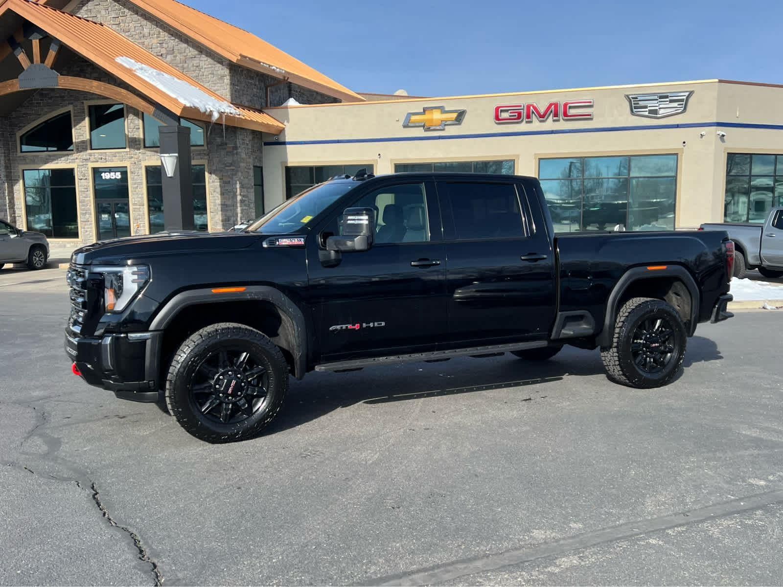 2024 GMC 2500 AT4