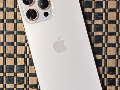 256 Gb iPhone 16 Pro Max Unlocked