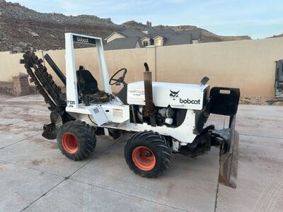 1992 Bobcat T135 Trencher