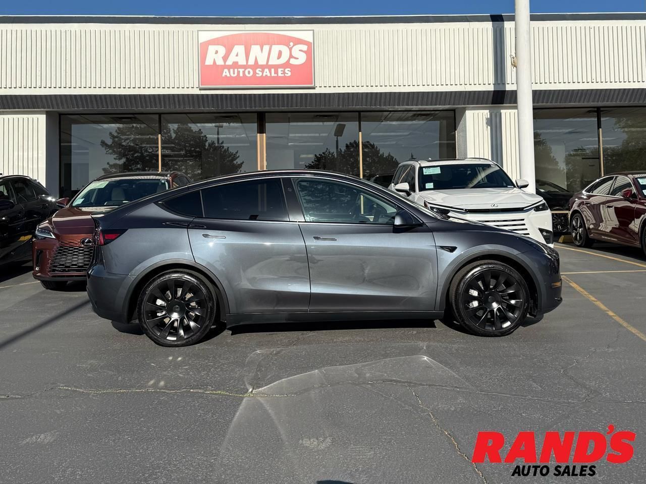 2023 Tesla Model Y Long Range