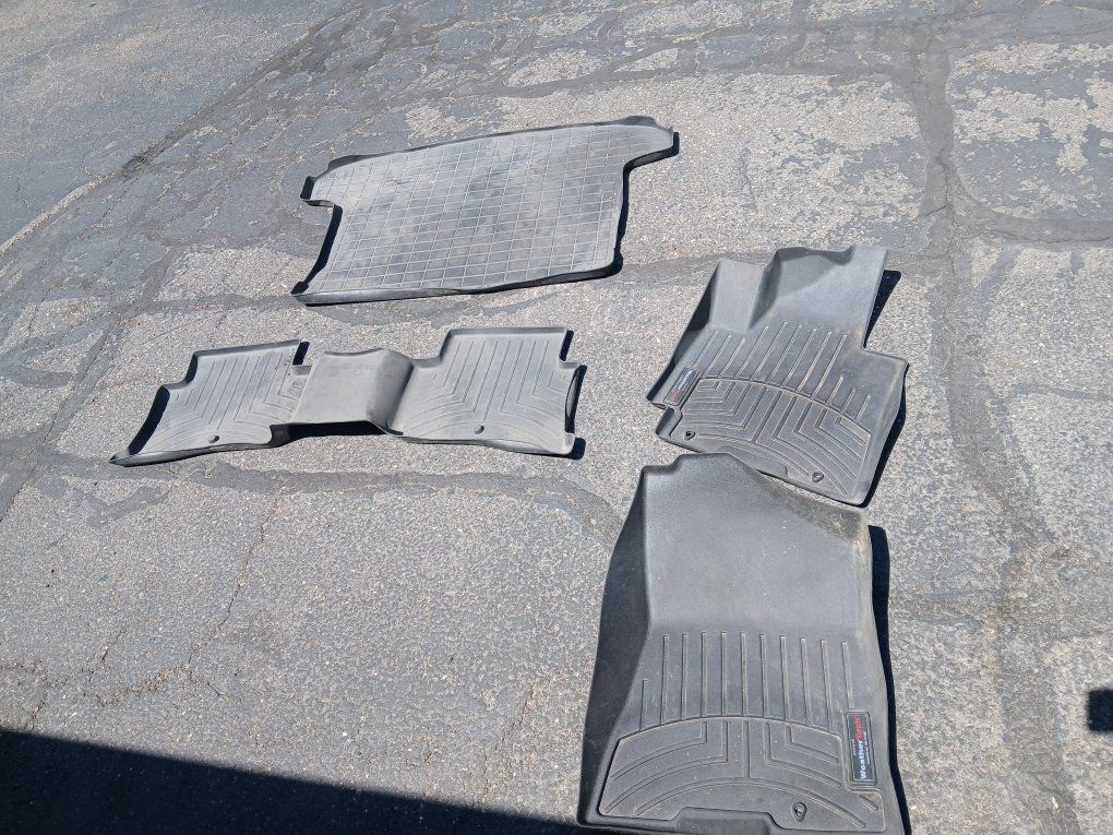 WeatherTech Custom Fit FloorLiner & Cargo Liner Set - Black, All-Weather Mats